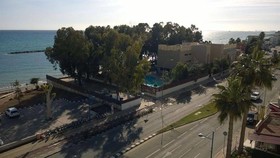 Pigeon Beach Hotel Apartments
