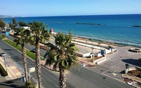 Pigeon Beach Hotel Apartments