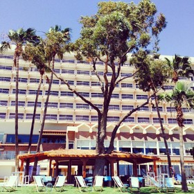 Poseidonia Beach Hotel