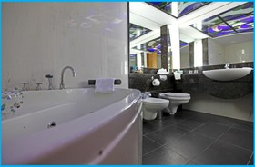 Poseidonia Beach Hotel