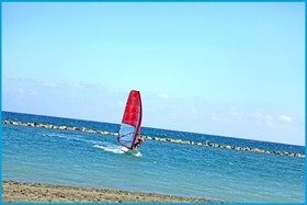 Poseidonia Beach Hotel