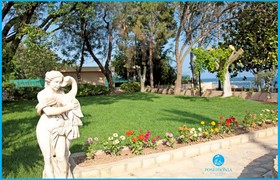 Poseidonia Beach Hotel