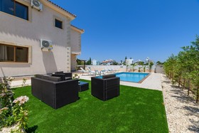 Agia Thekla Gardens