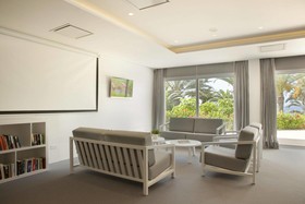 Alion Beach Hotel