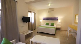 Sea CleoNapa Hotel & Annex