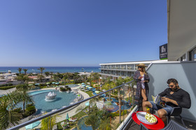 Faros Hotel