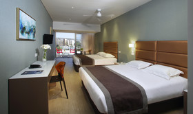 Faros Hotel