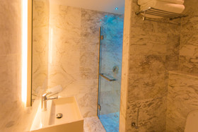 Hotel Napa Suites