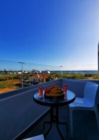 Nissi Adonis Suites
