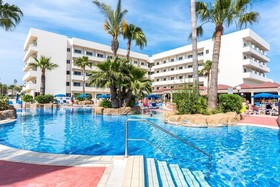 Nissiana Hotel