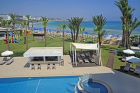 Okeanos Beach Boutique Hotel