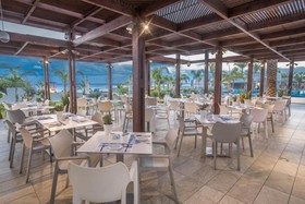 Vassos Nissi Plage Hotel