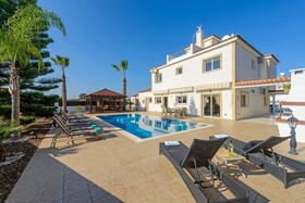 Villa Miramare