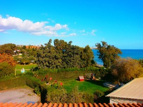 Andreas & Melani Beach