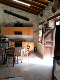 Romios Holiday Apartments