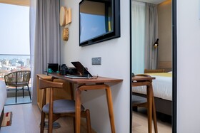 Hotel Indigo Larnaca