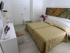 Hotel Opera