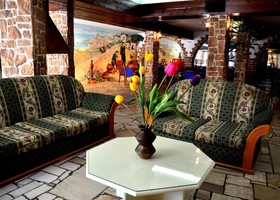 Best Western Plus Larco Hotel