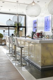 Palm Beach Hotel