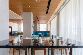 Radisson Blu Hotel, Larnaca