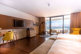 Radisson Blu Hotel, Larnaca