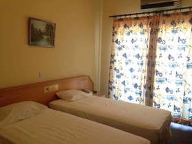 Rebioz Hotel