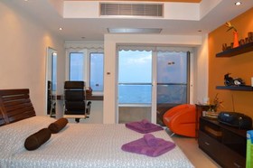 Sea View Studio