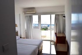 Sun Hall Beach Hotel Apts