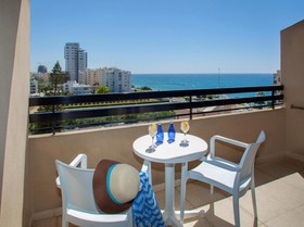 Kapetanios Odysseia Hotel