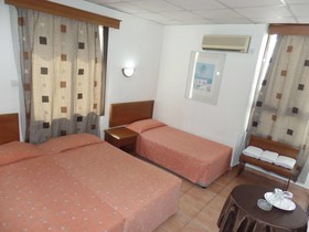 Metropole Hotel