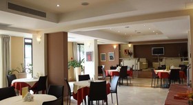Europa Plaza Hotel