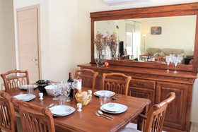 Dora Villa