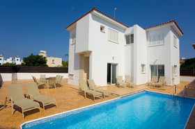 Villa Sirina