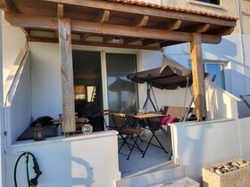 Mattis Seafront Beachhouse
