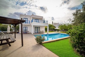 Azzurro Luxury Holiday Villas