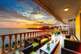 Katina Beach Villa