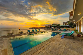 Katina Beach Villa