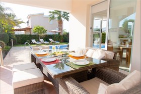Villa Alysia