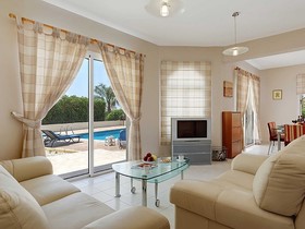Villa Dentro