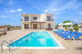 Villa Iliovasilema