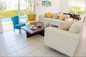 Villa Oasis by Ezoria Villas