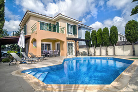 Villa Thea