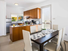 Villa White Jasmin