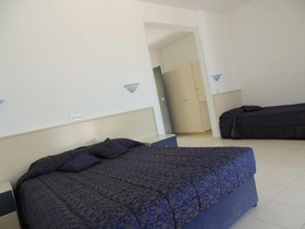 West End Hotel