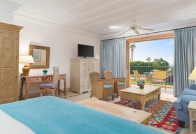 Columbia Beach Resort