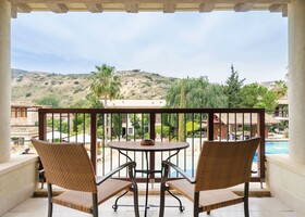 Columbia Beach Resort