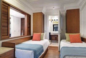 Columbia Beach Resort