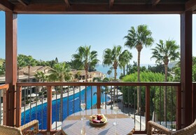 Columbia Beach Resort