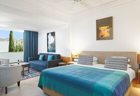 Columbia Beach Resort