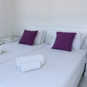 Aphentrika Apartments